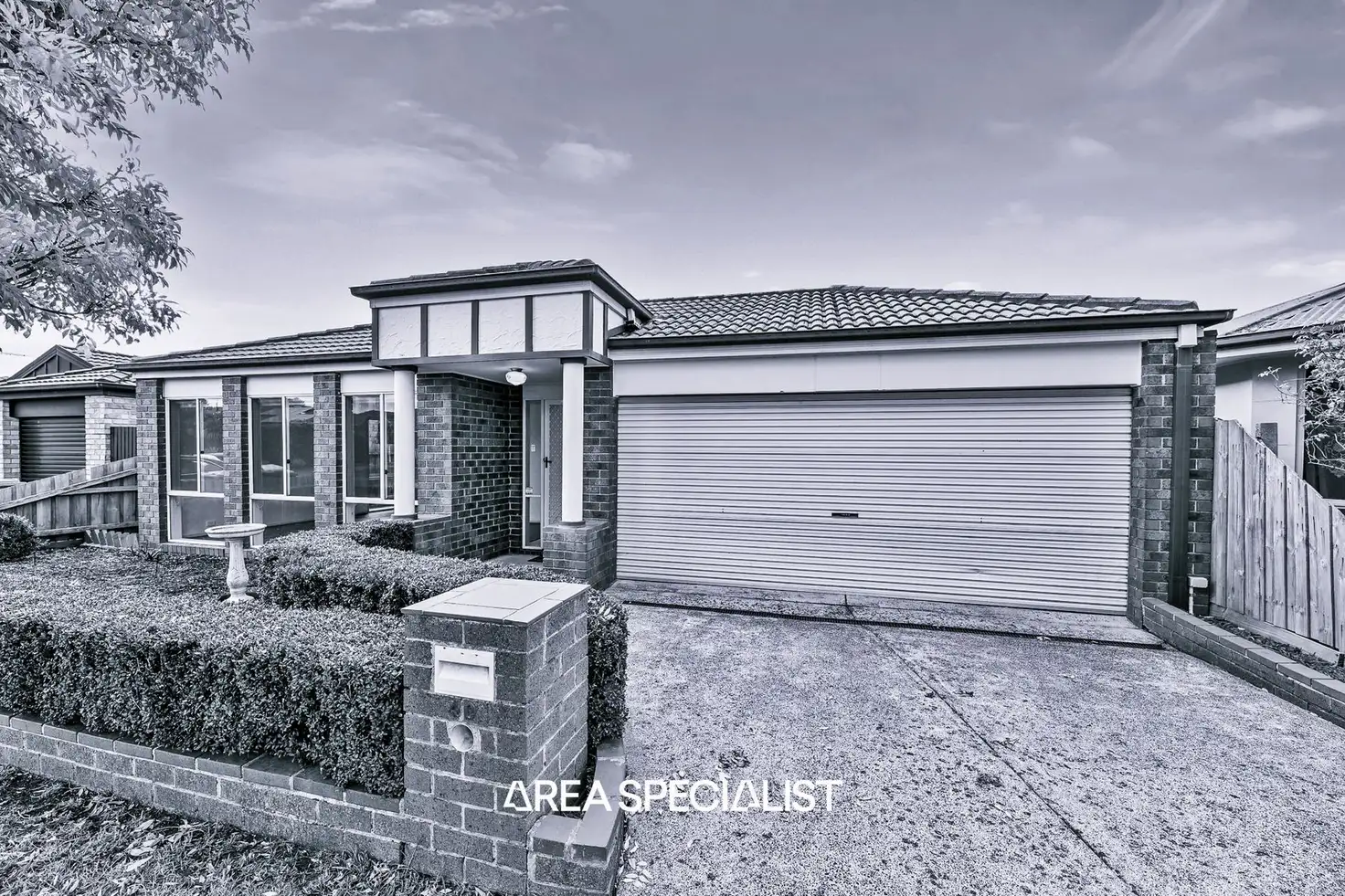 Main view of Homely house listing, 40 Dartmoor Drive, Cranbourne East VIC 3977