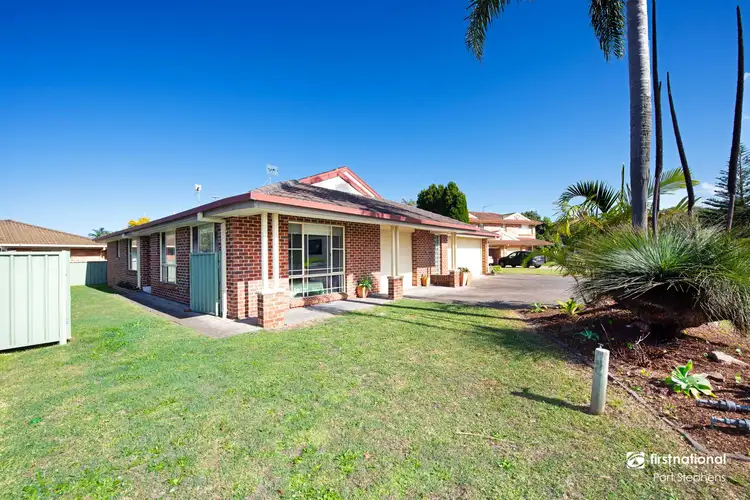 1/10 Pebble Parade, Fingal Bay NSW 2315