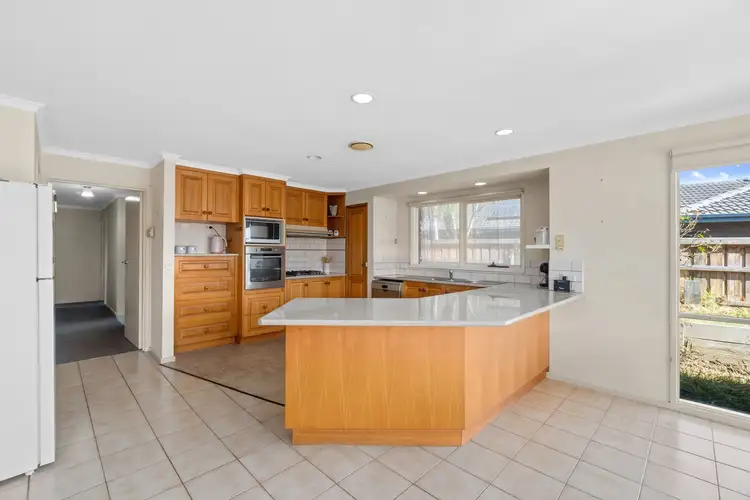 Sixth view of Homely house listing, 11 Parslow Court, Traralgon VIC 3844