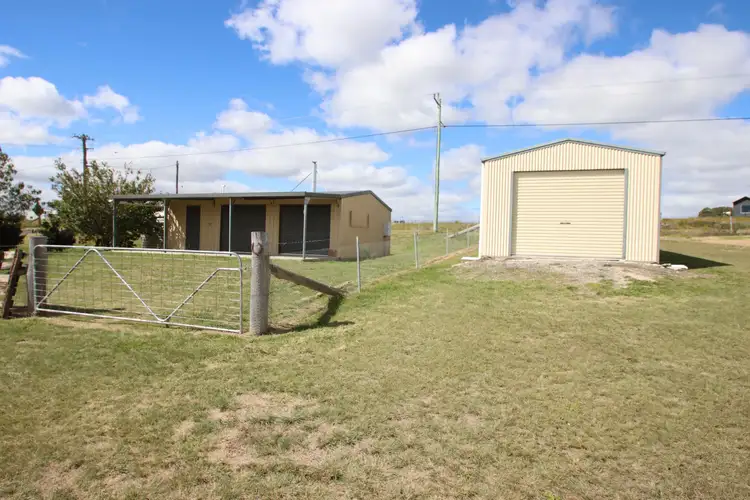 146 East Street, Tenterfield NSW 2372