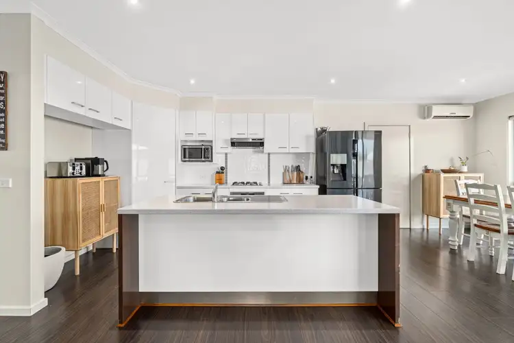 Fifth view of Homely house listing, 127 Hammersmith Circuit, Traralgon VIC 3844