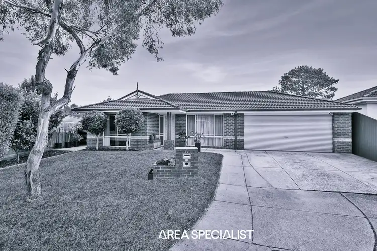 22 Oriana Grove, Skye VIC 3977
