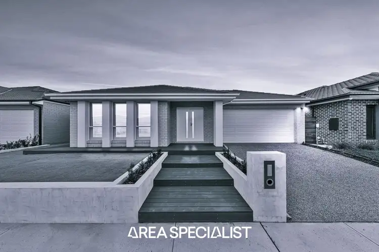 16 Berri Avenue, Officer South VIC 3809