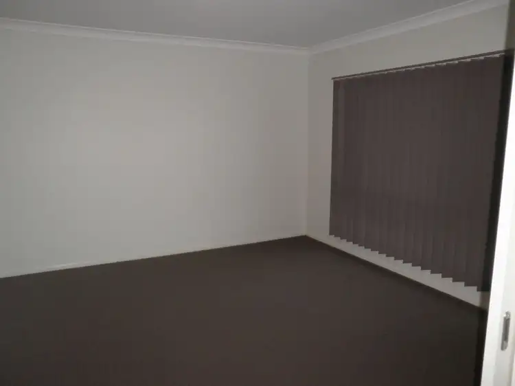 Sixth view of Homely house listing, 18 Sommerfeld Crescent, Chinchilla QLD 4413