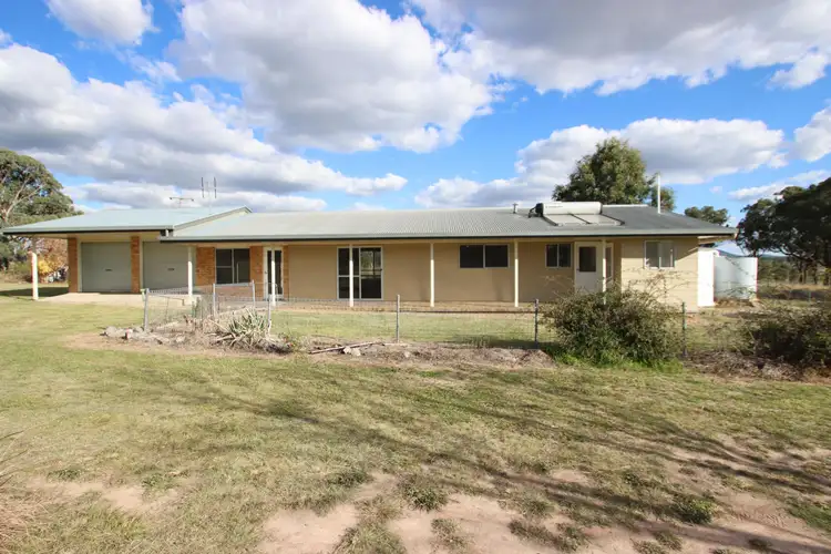 53 Schroders Road, Tenterfield NSW 2372