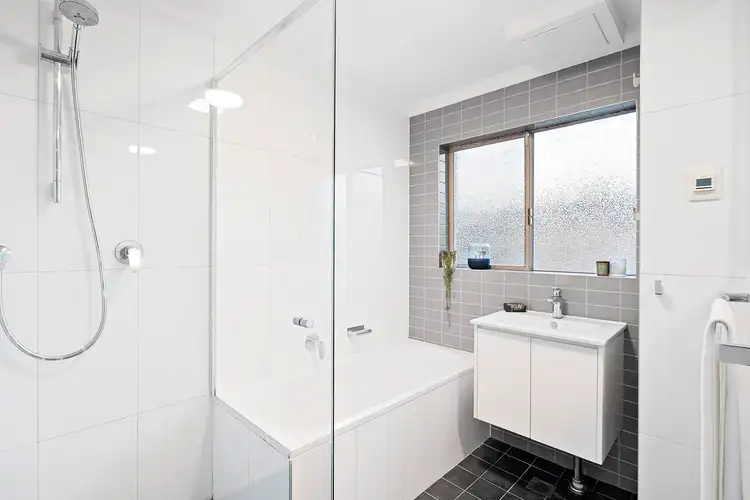 Fifth view of Homely unit listing, 8/23-25 William Street, Hornsby NSW 2077