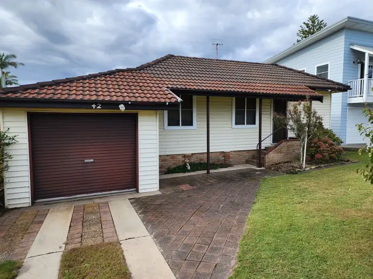 42 Waterview Street, Long Jetty NSW 2261