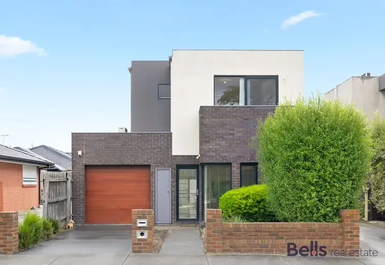 1/32 Burns Street, Maidstone VIC 3012