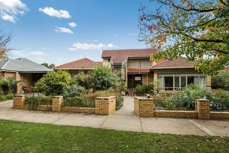 196 High Street, Kangaroo Flat VIC 3555