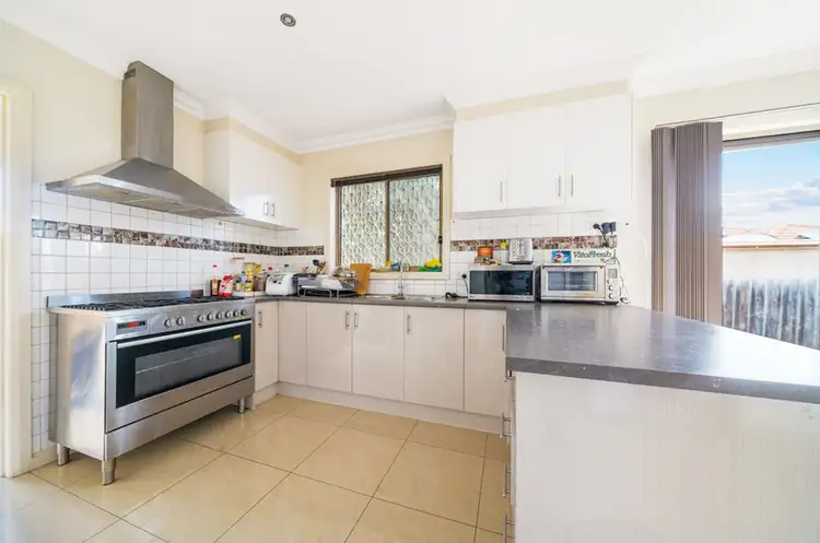 Fifth view of Homely unit listing, 2/9 Gunyah Mews, St Albans VIC 3021