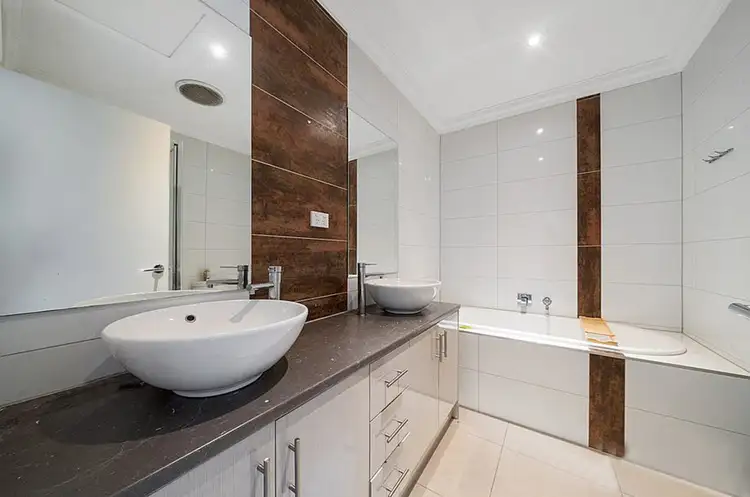 Sixth view of Homely unit listing, 2/9 Gunyah Mews, St Albans VIC 3021
