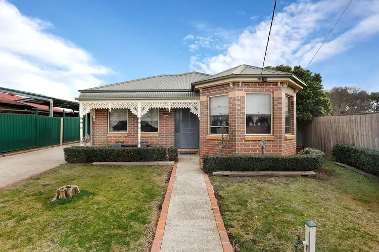 25 Leonid Drive, Rockbank VIC 3335