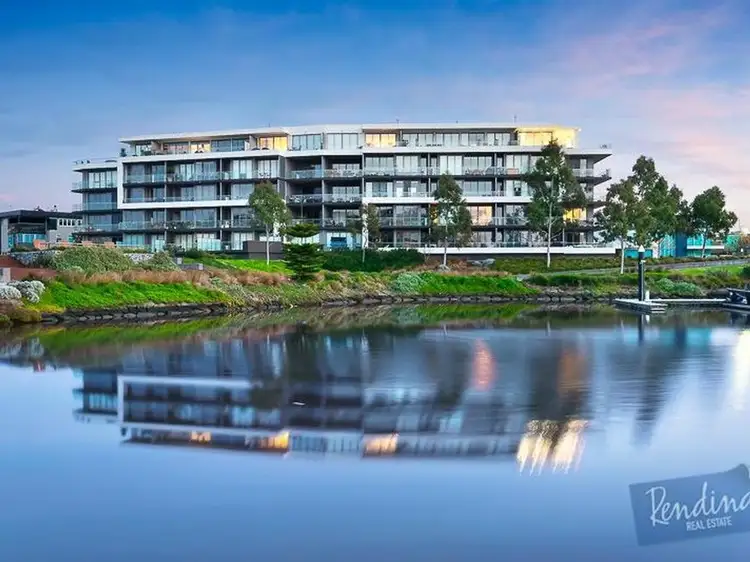 404/20 Pier Lane, Maribyrnong VIC 3032