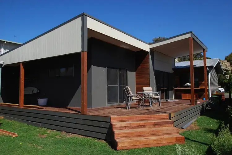 8 Reel Street, Cape Paterson VIC 3995