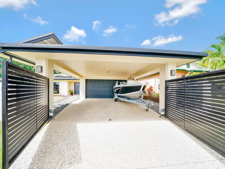 3 Nell Close, Kanimbla QLD 4870
