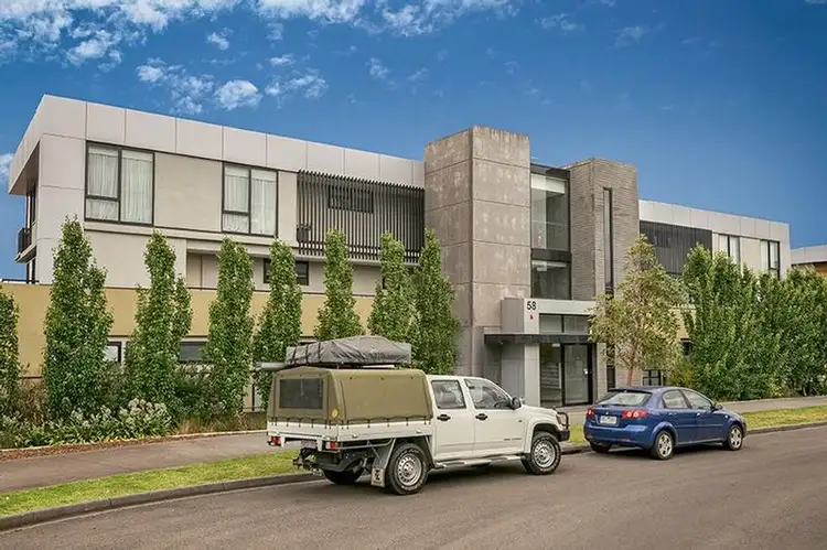 2/58 La Scala Avenue, Maribyrnong VIC 3032