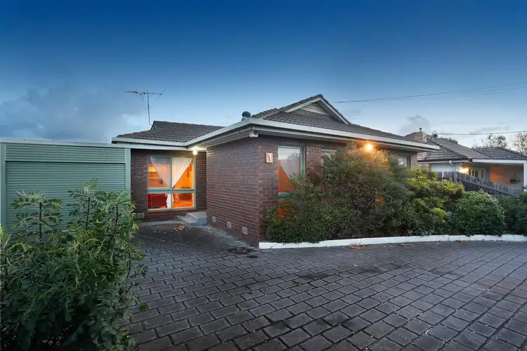1 Whitesides Avenue, Sunshine West VIC 3020