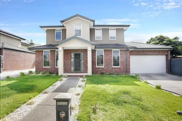 1/7 Normanby Street, Sydenham VIC 3037