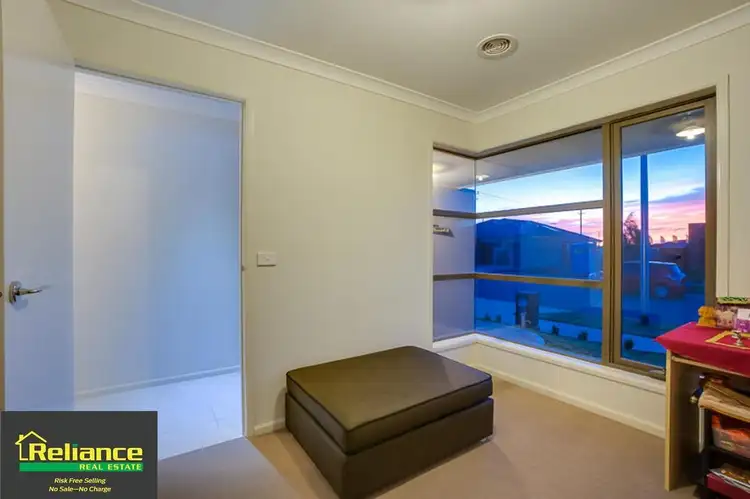Fourth view of Homely house listing, 8 Silverbush Way, Truganina VIC 3029