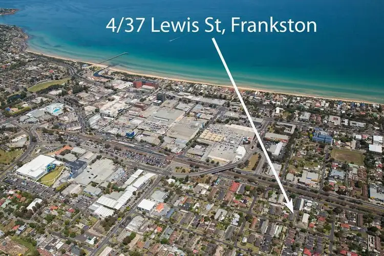 4/37 Lewis Street, Frankston VIC 3199