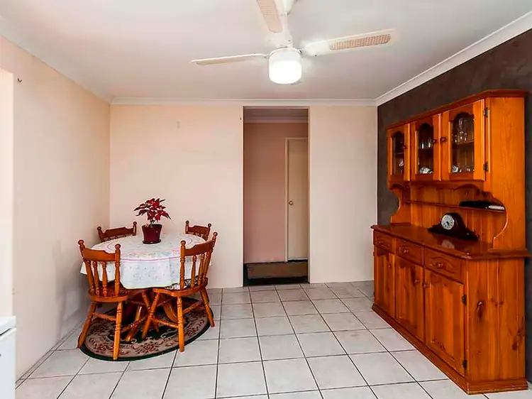 Fourth view of Homely house listing, 6 Breton Court, Ballajura WA 6066