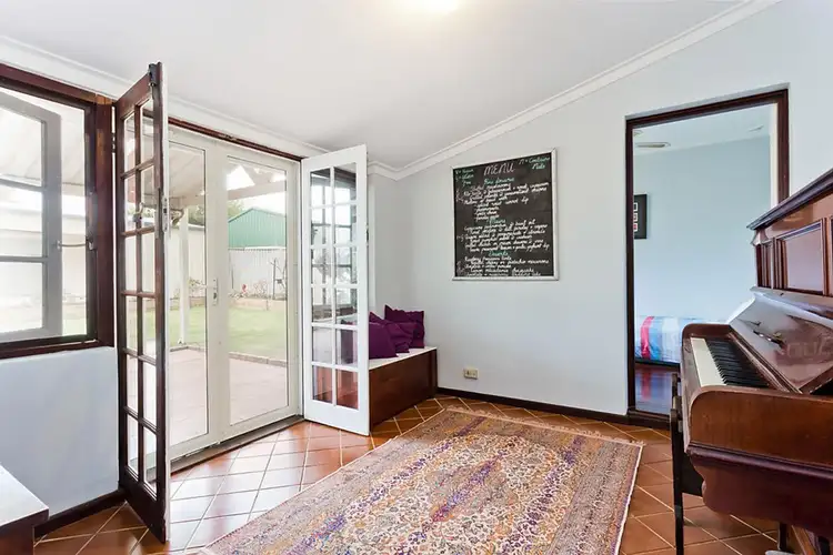 398 Guildford Road, Bayswater WA 6053