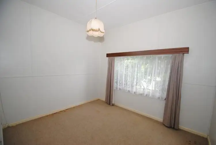 Seventh view of Homely house listing, 2 HORN STREET, Leongatha VIC 3953