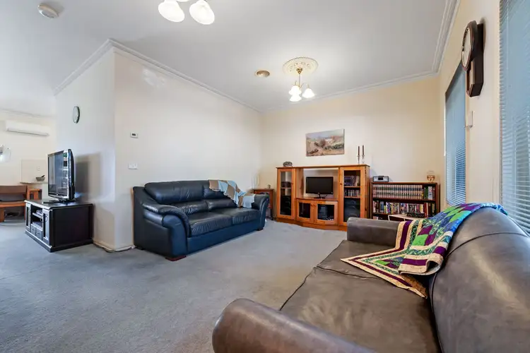 Fifth view of Homely townhouse listing, 11 Klein cresent, Roxburgh Park VIC 3064