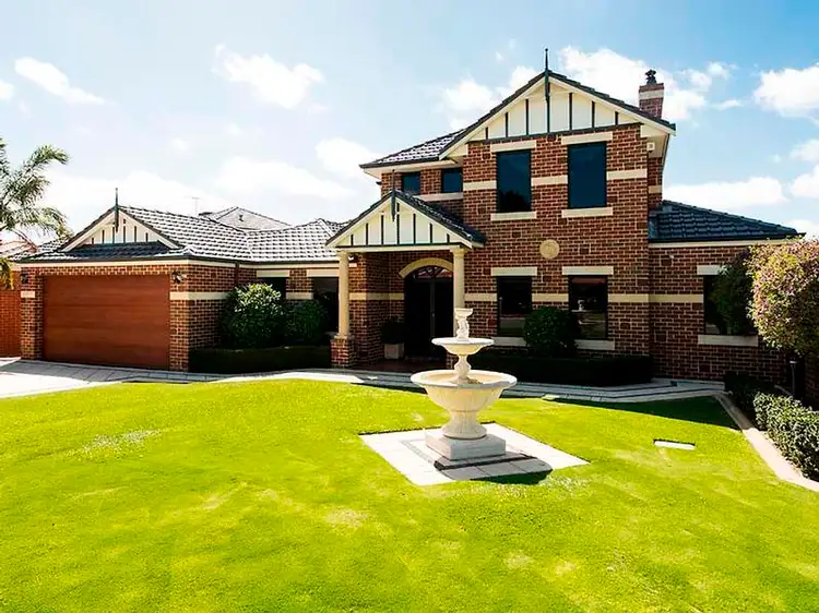 27 Alta Laguna Cres, Ballajura WA 6066