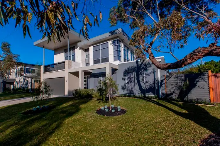 2 Evergreen Avenue, Inverloch VIC 3996