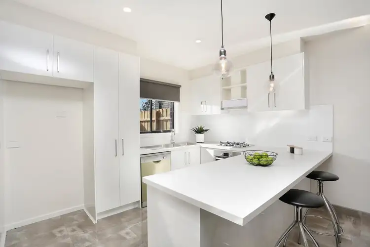 Second view of Homely house listing, 2/5 Oncidium Gardens, Keilor Downs VIC 3038