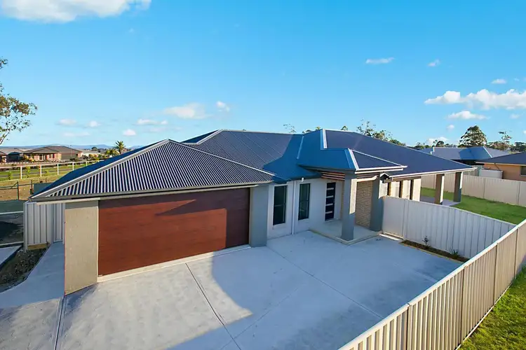 41 Sapphire Drive, Rutherford NSW 2320