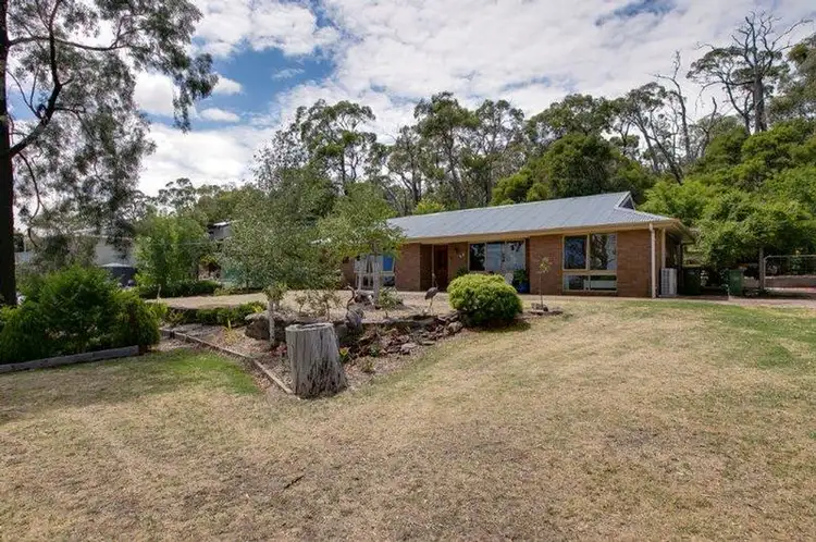 22 to 24 ISLAND VIEW ROAD, The Gurdies VIC 3984