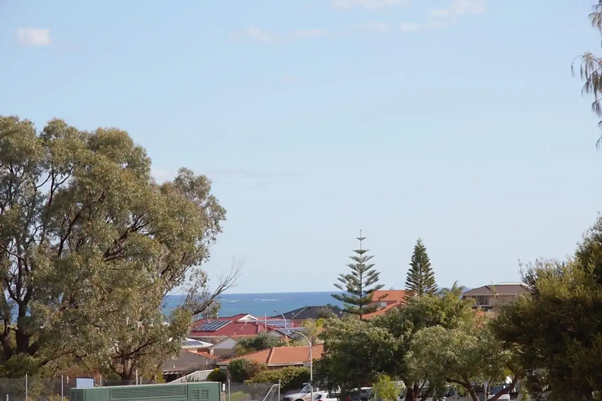 Main view of Homely house listing, 8 Swanson Way, Ocean Reef WA 6027