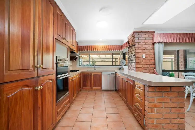 Fifth view of Homely house listing, 2 Madras Walk, Keilor Downs VIC 3038