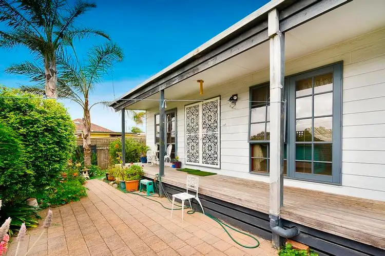 Second view of Homely unit listing, 2/4 Lawrence Avenue, Aspendale VIC 3195