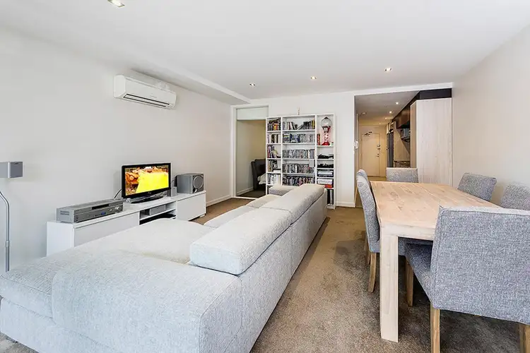 Fifth view of Homely apartment listing, 2/4 Crefden Street, Maidstone VIC 3012