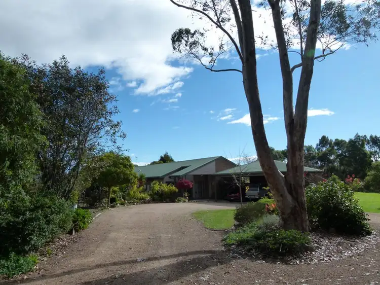68 Howitt Avenue, Eastwood VIC 3875