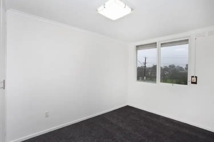 Fourth view of Homely apartment listing, 4/74 Anderson Road, Sunshine VIC 3020