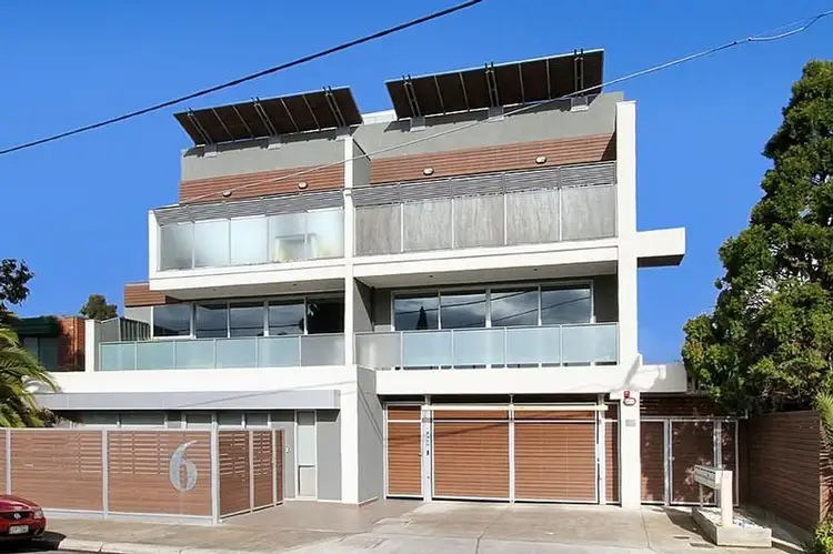 Third view of Homely apartment listing, 3/6 Sturt Street, Essendon VIC 3040
