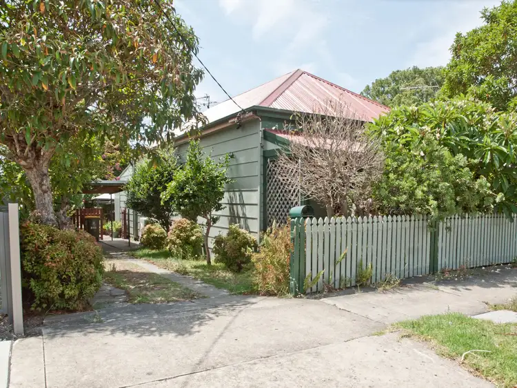132 Teralba Road, Adamstown NSW 2289