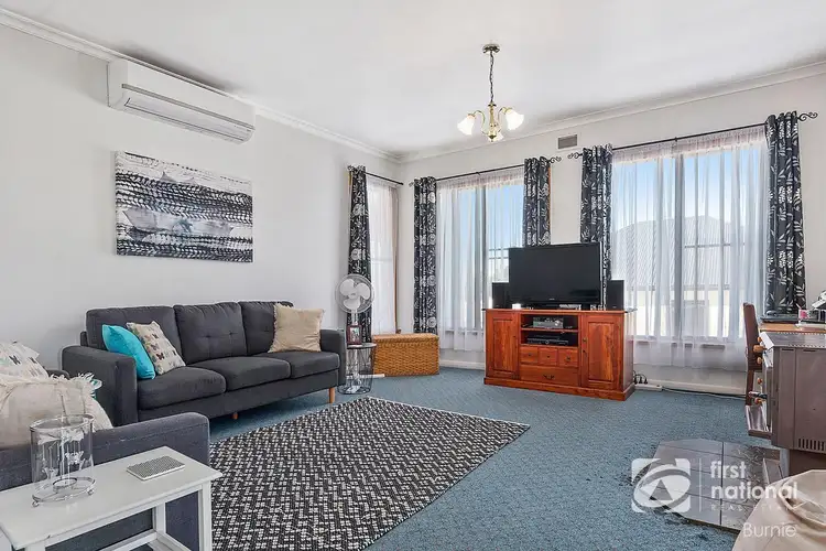 8 Three Mile Line Road, Upper Burnie TAS 7320
