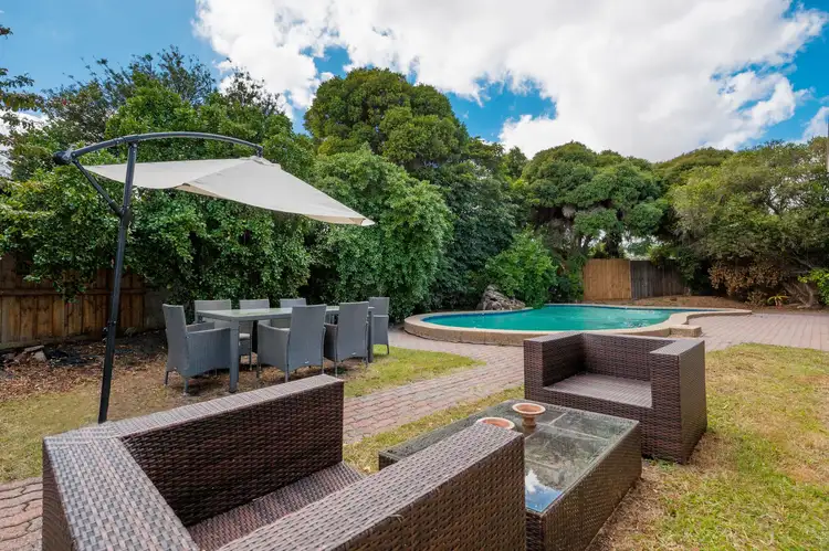 Seventh view of Homely house listing, 9 Reade Place, Gladstone Park VIC 3043