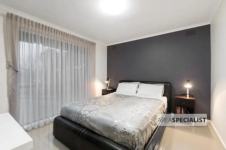 Sixth view of Homely house listing, 7 Rowena Court, Keysborough VIC 3173