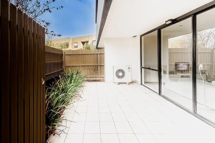 Fourth view of Homely apartment listing, 2/4 Crefden Street, Maidstone VIC 3012