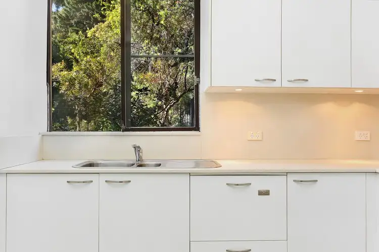 Fourth view of Homely apartment listing, 1B/4 Hampden Street, Paddington NSW 2021