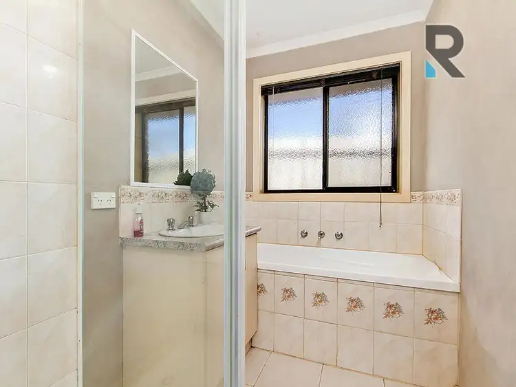 Seventh view of Homely house listing, 19 Pamela Court, Wallan VIC 3756