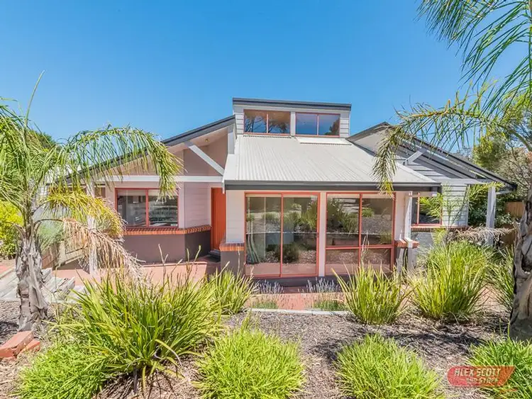 Second view of Homely house listing, 2 LYNTON COURT, Cowes VIC 3922