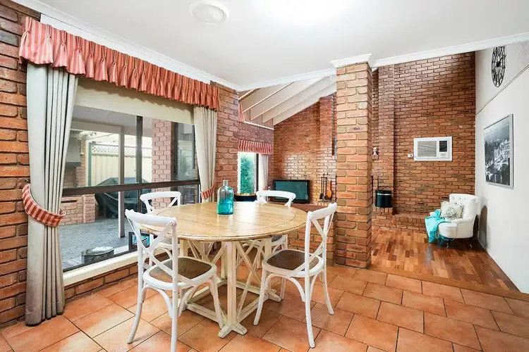 Sixth view of Homely house listing, 2 Madras Walk, Keilor Downs VIC 3038