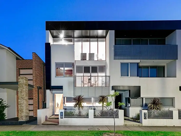 9 Pier Lane, Maribyrnong VIC 3032